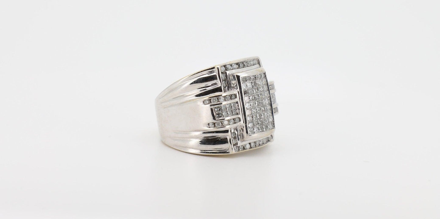 14K Gold 3 Carat Princess & Round Cut Diamond Ring