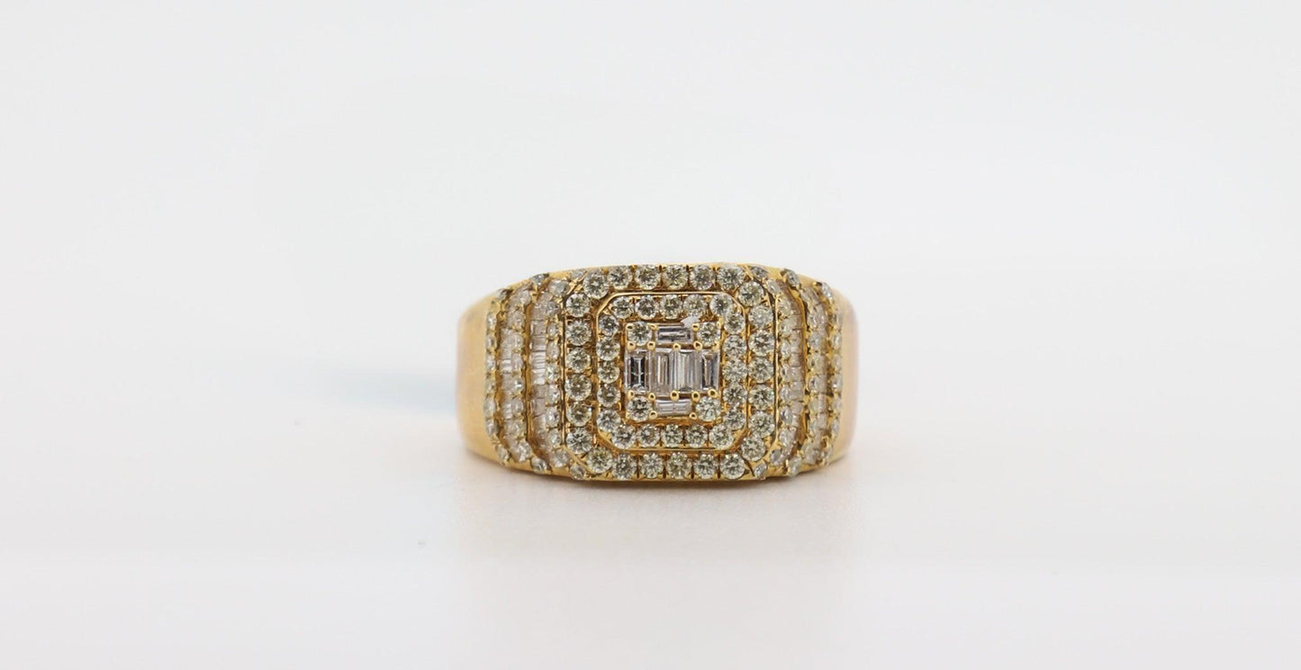 14K Gold 2.39 Carat Baguette & Round Cut Diamond Ring
