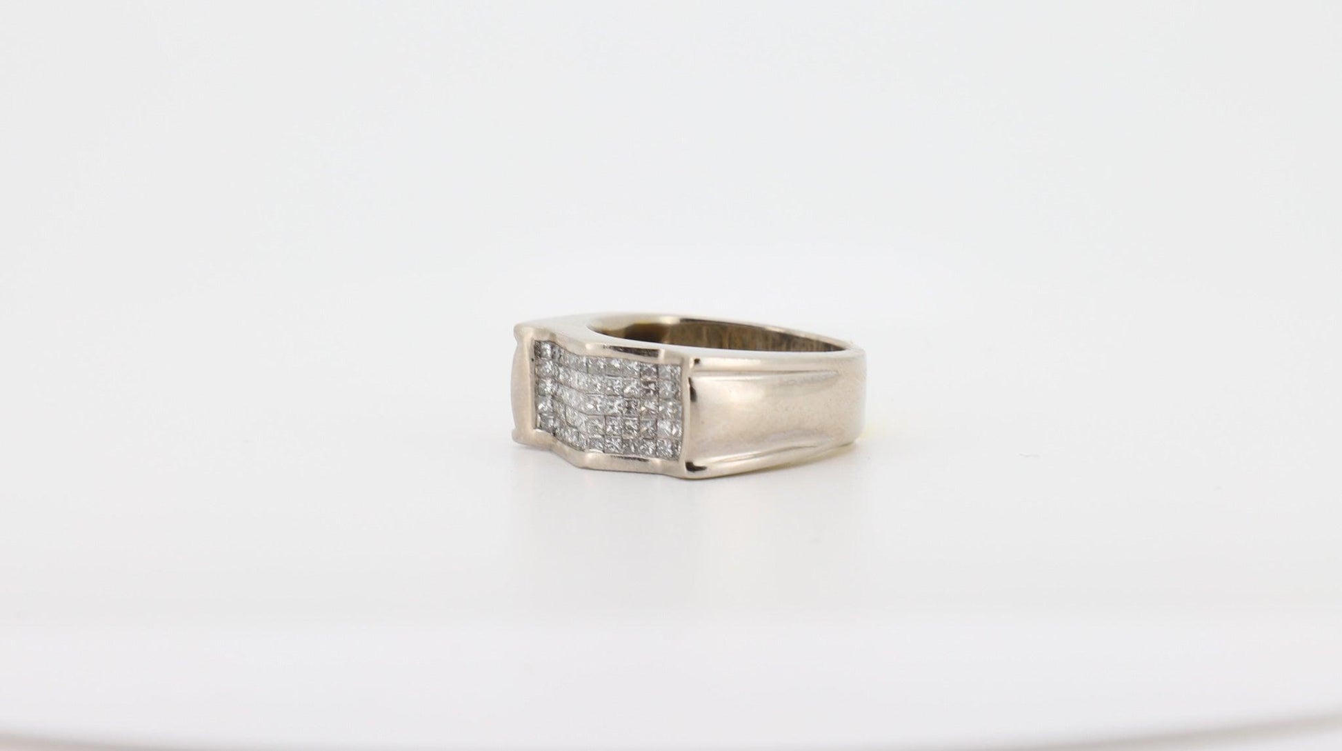 14K Gold 2 Carat VS Princess Cut Diamond Ring