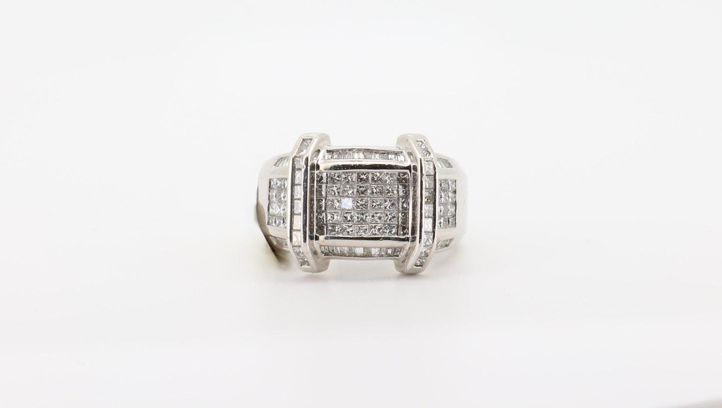 14K White Gold 3 Carat Princess & Baguette Cut Diamond Ring