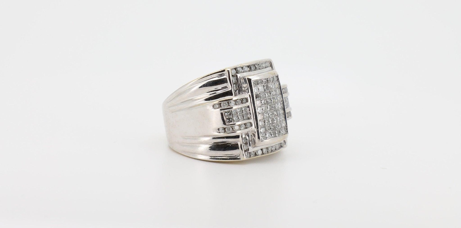 14K Gold 3 Carat Princess & Round Cut Diamond Ring