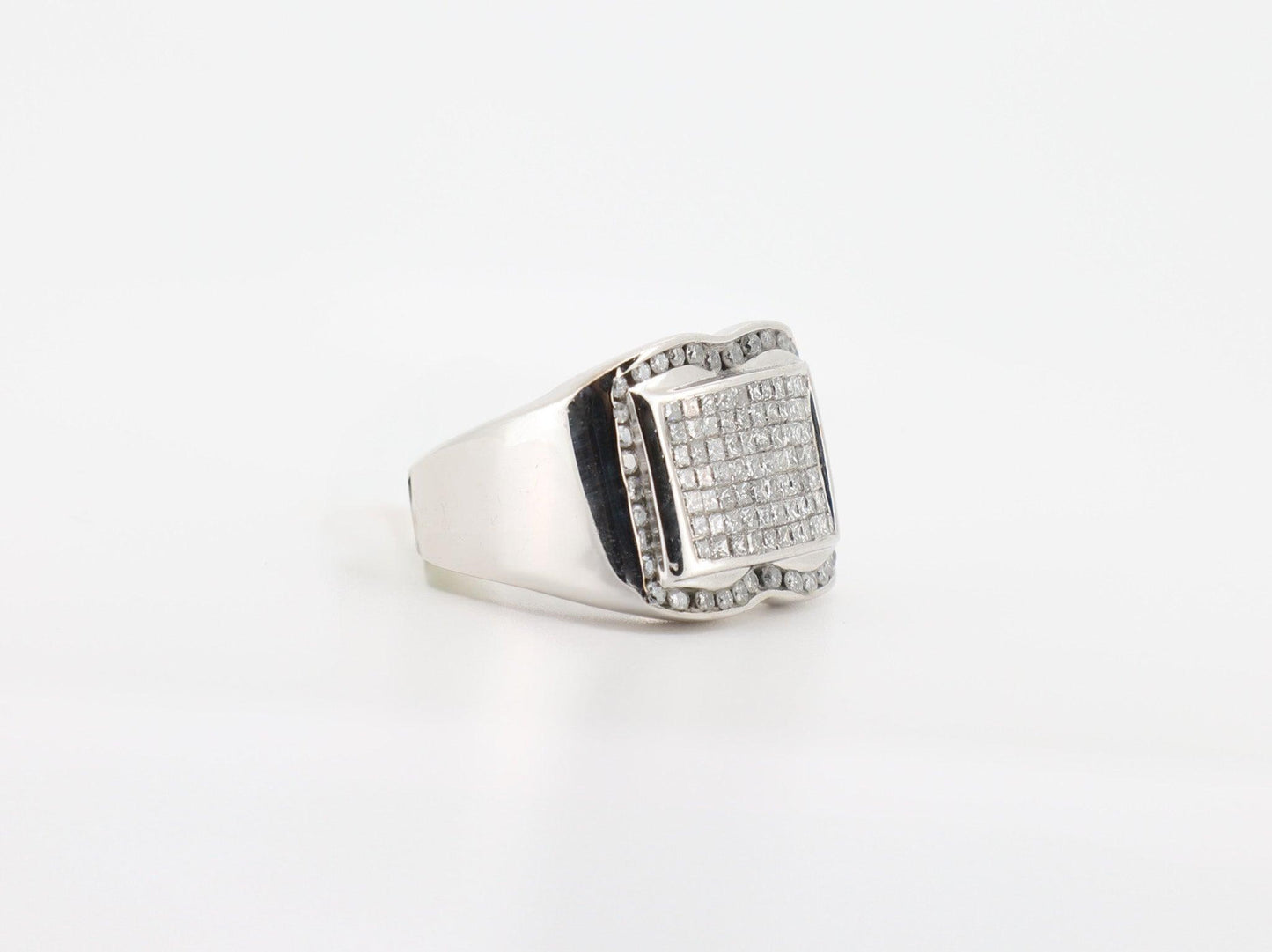 14K Gold 3 Carat VS Princess & Round Cut Diamond Ring