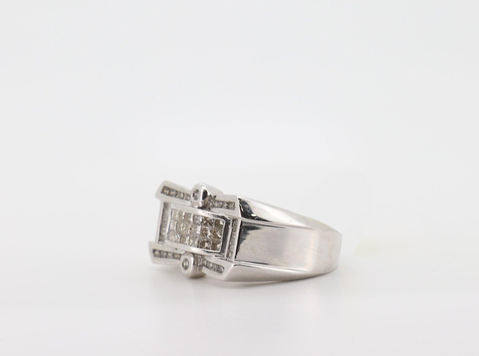 14K White Gold 1 Carat Diamond Ring