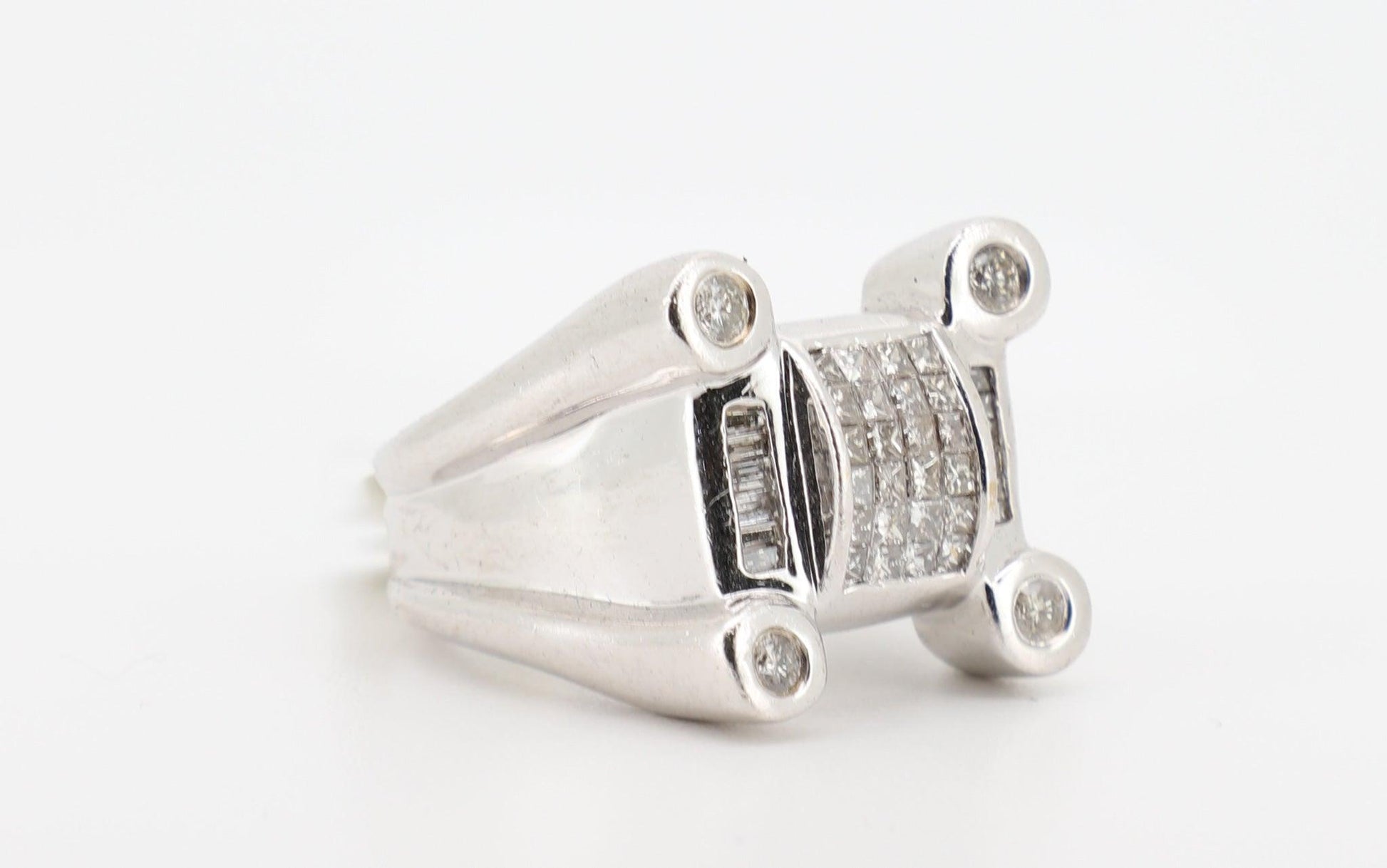 14K White Gold 2 Carat Princess, Round & Baguette Cut Diamond Ring