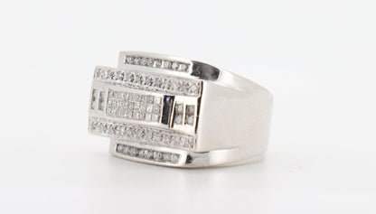 14K  White Gold 2 Carat Princess & Round Cut Diamond Ring