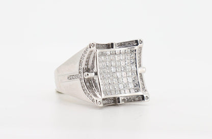 14K  White Gold 3 Carat Princess & Round Cut Diamond Ring