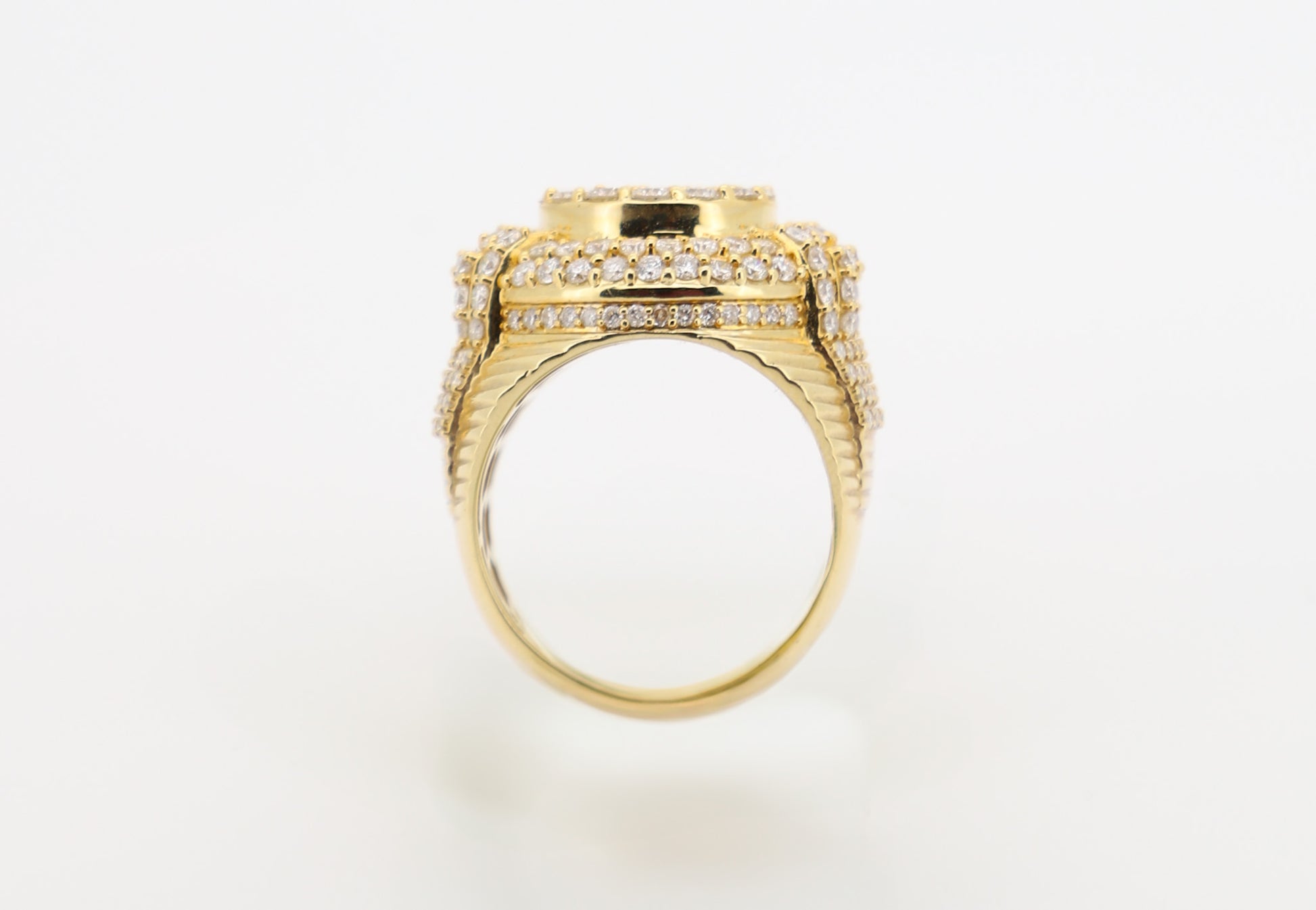 14K Gold Men’s Ring with Round and Baguette-Cut Diamonds
