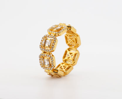 14K Gold Men’s Ring with Round and Baguette-Cut Diamonds