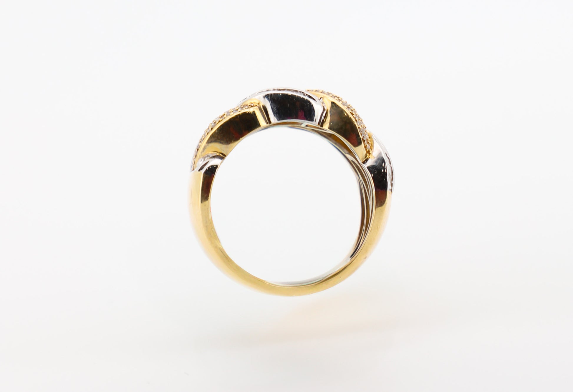 10K Gold Men’s Ring with Round and Baguette-Cut Diamonds