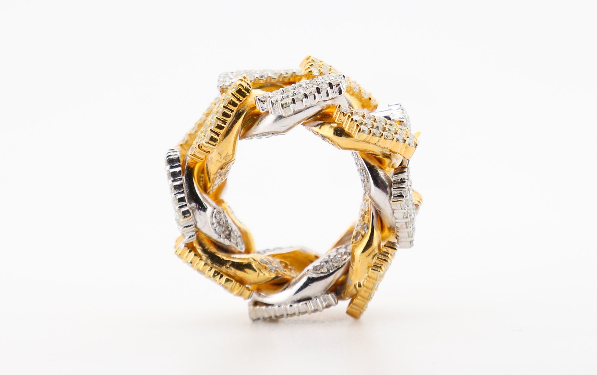 10K Gold Men’s Ring with 4.0 Carats of Natural and Lab-Grown Round Diamonds