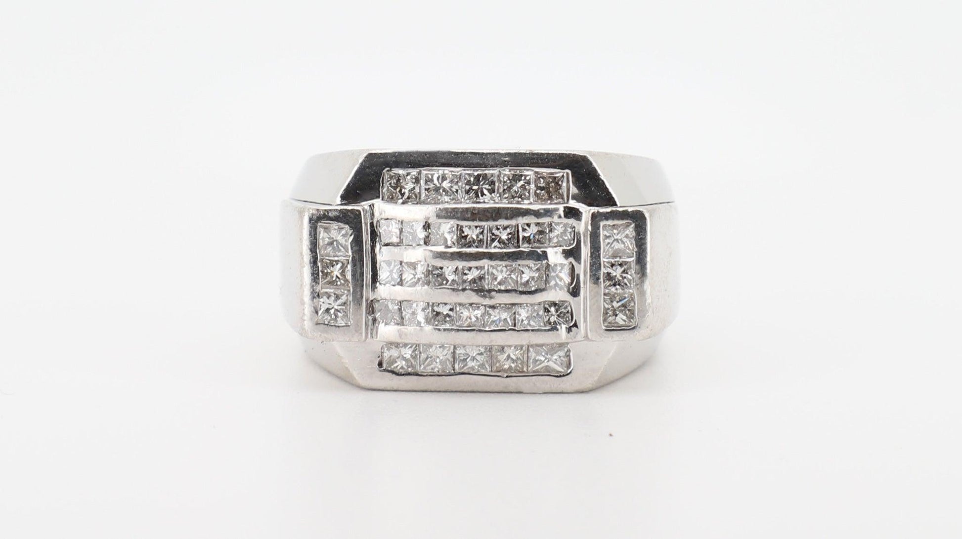 Platinum 3 Carat Princess Cut Diamond Ring