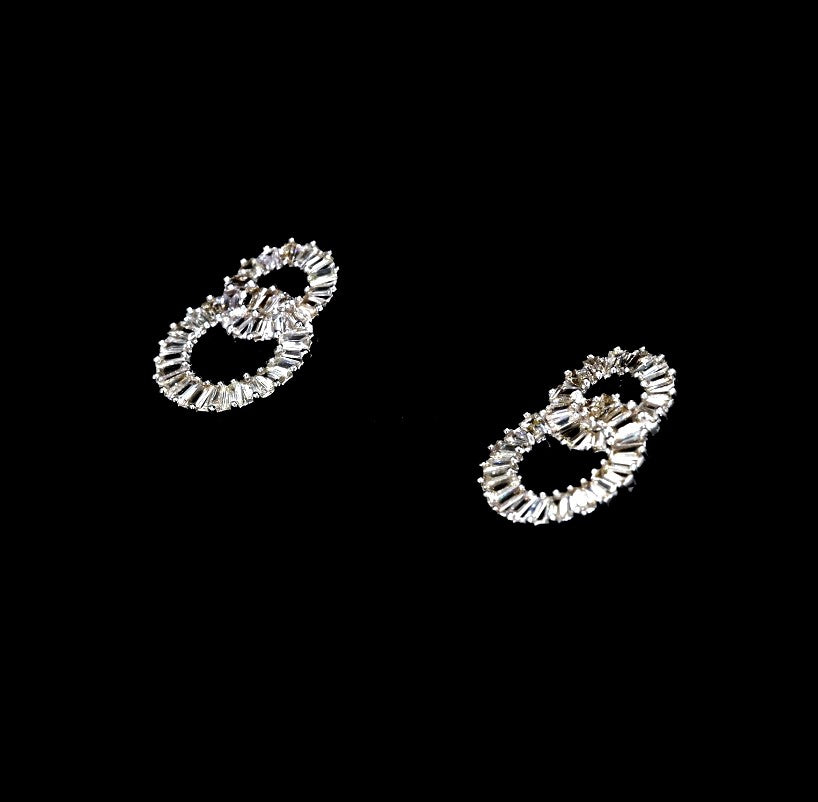 Interlocking Baguette Diamond Earrings